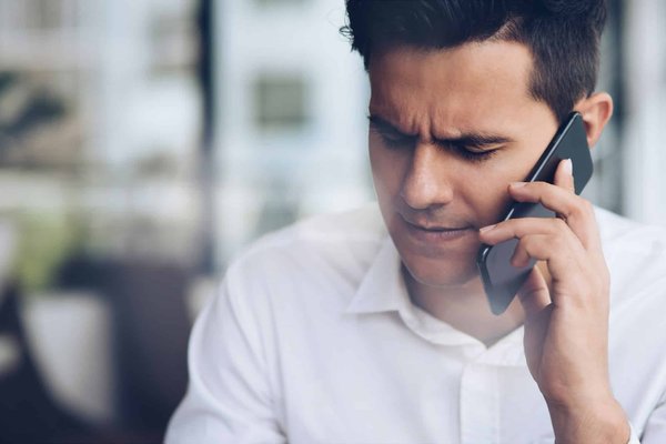 Quali sono le procedure per installare un kit di conversione da benzina a gas GPL in un veicolo?